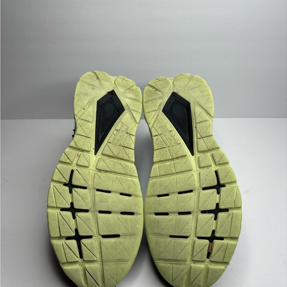 Size 10.5D - Hoka One One Mach 4 Blue Coral - Picture 7 of 8